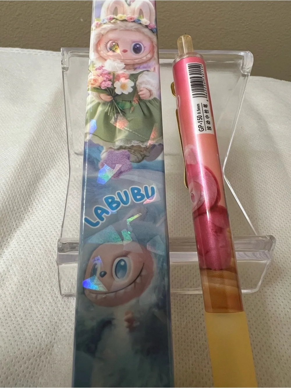 Labubu pen NWT